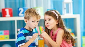 幼儿自制健康饮品的好处和坏处